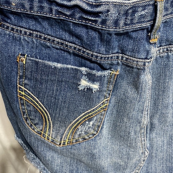 Hollister distressed micro mini Jean skirt​​​ - Picture 8 of 9